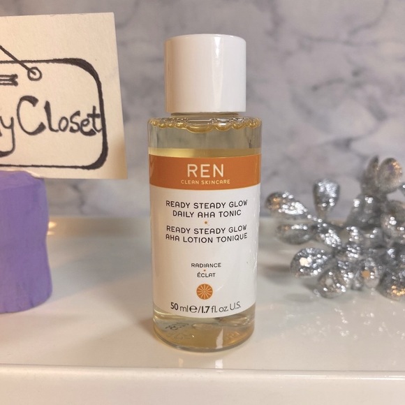 Ren Ready Steady Glow Daily Aha Tonic Resurfacing Toner, NEW - Travel Size 50 ml - Picture 2 of 7